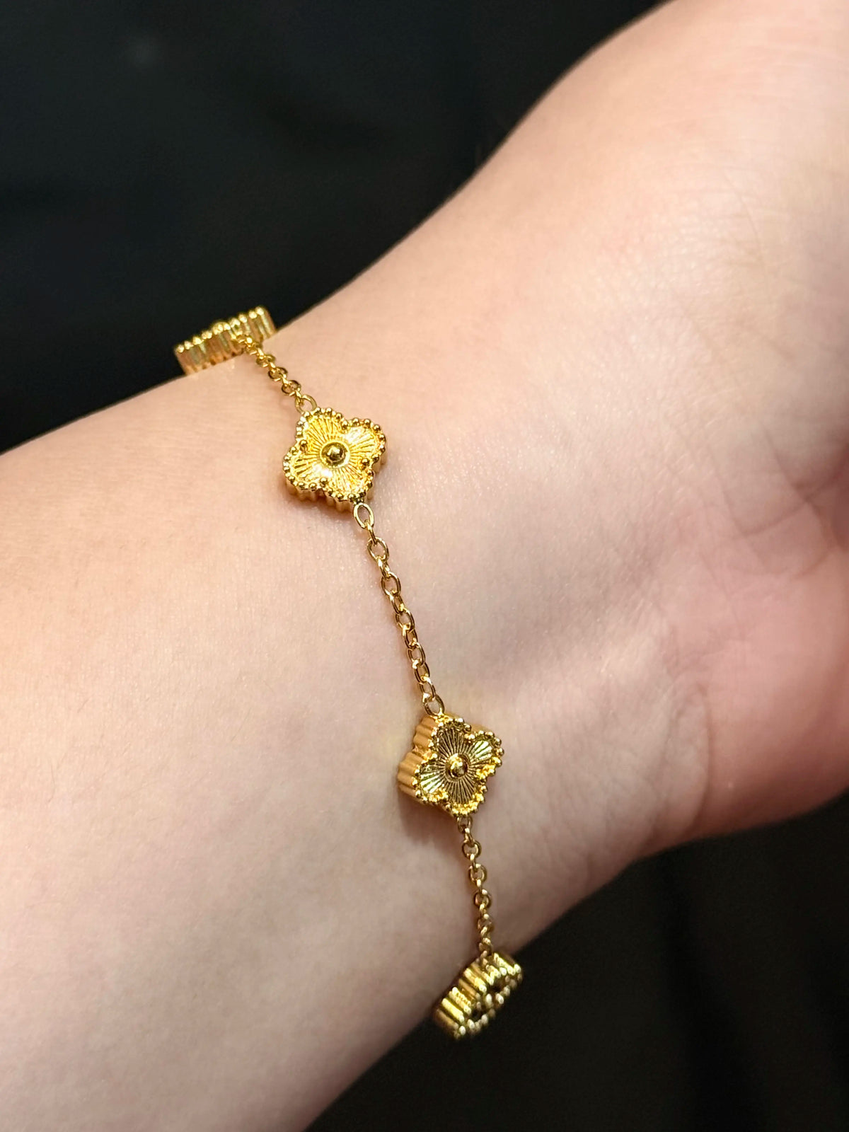 Aurelia Fleur Gold Bracelet