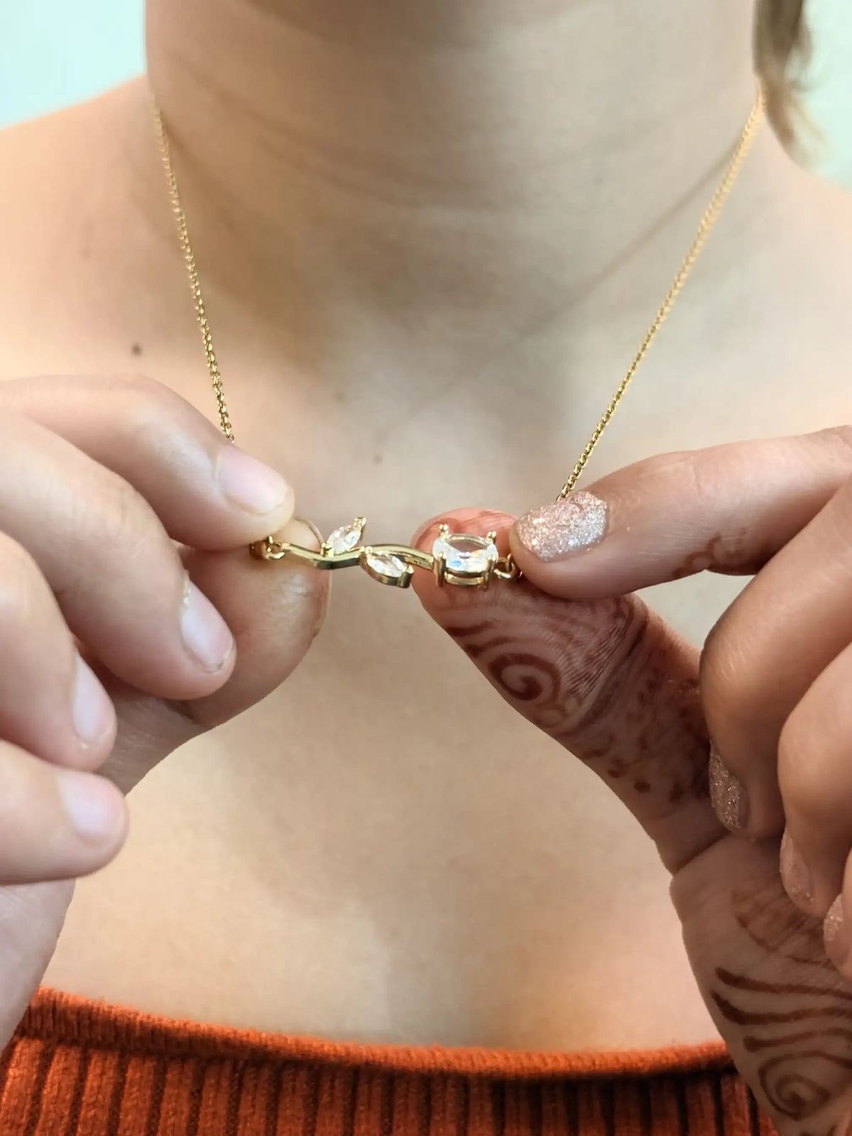 Crystal Tulip Vine Necklace
