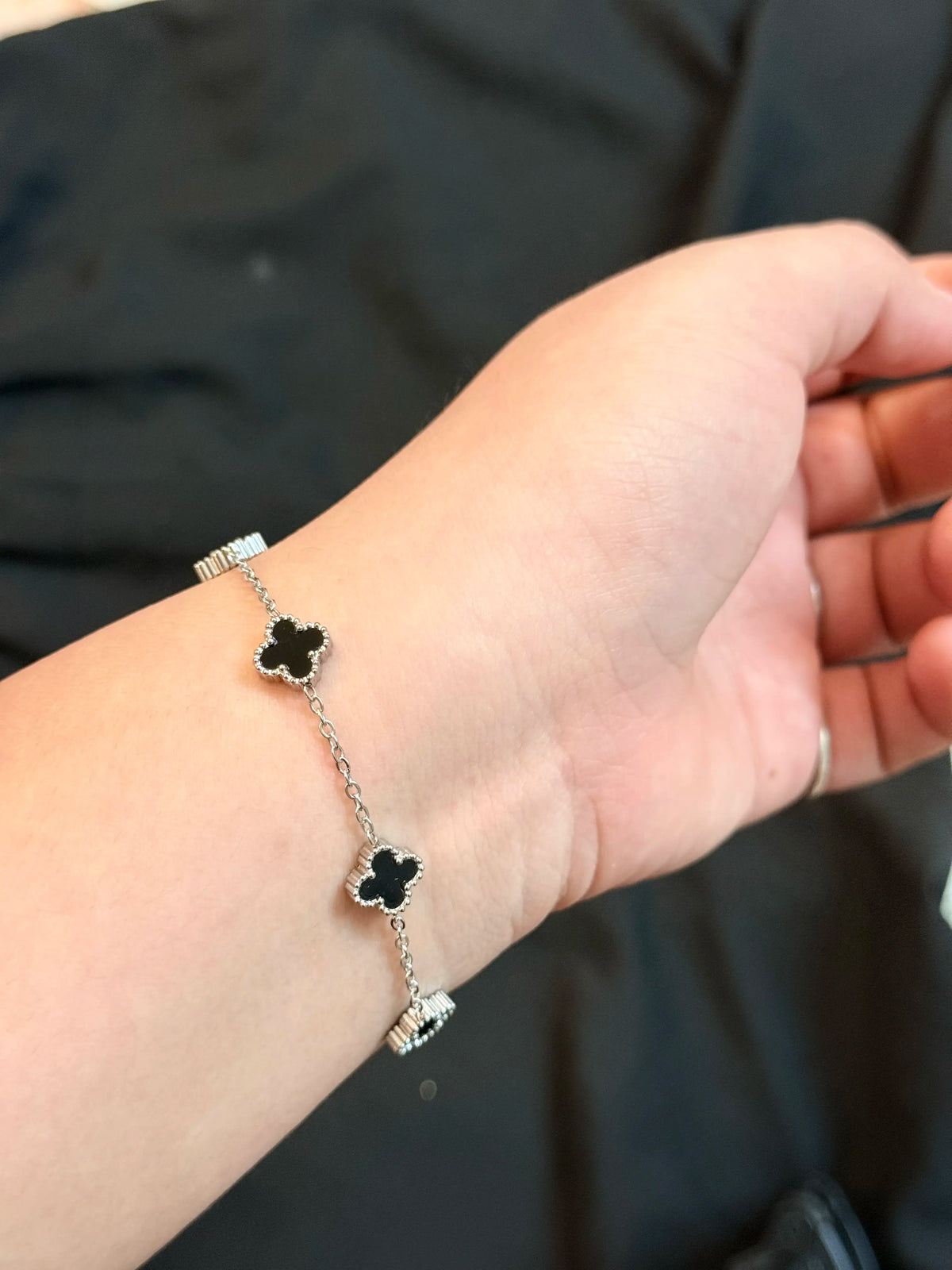 Noire Fleur Black Crystal Bracelet