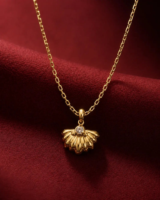Royal Shell Necklace